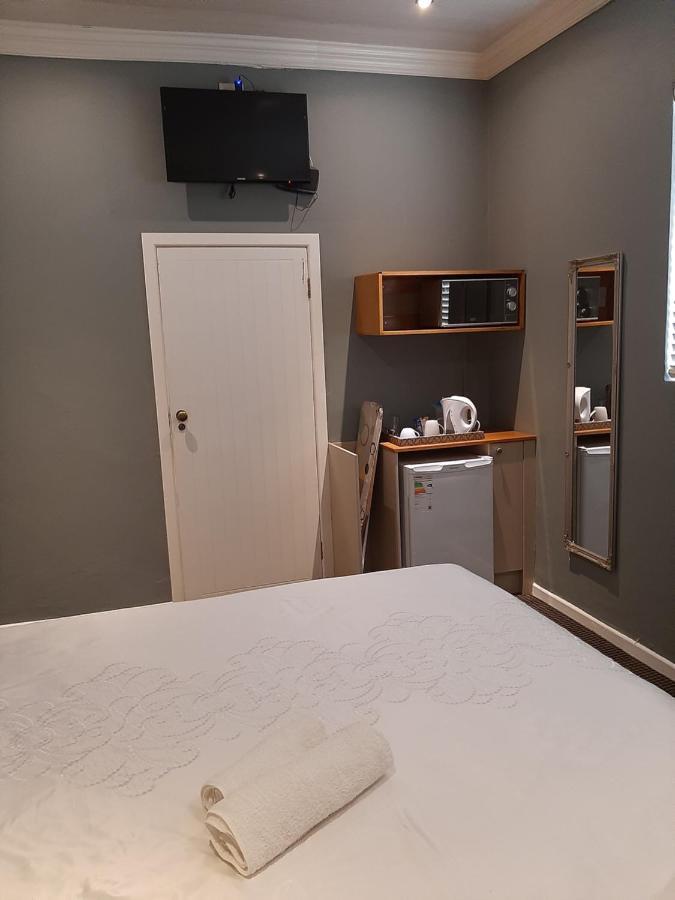 Virginia Townhouse Hotel Източен Лондон Екстериор снимка